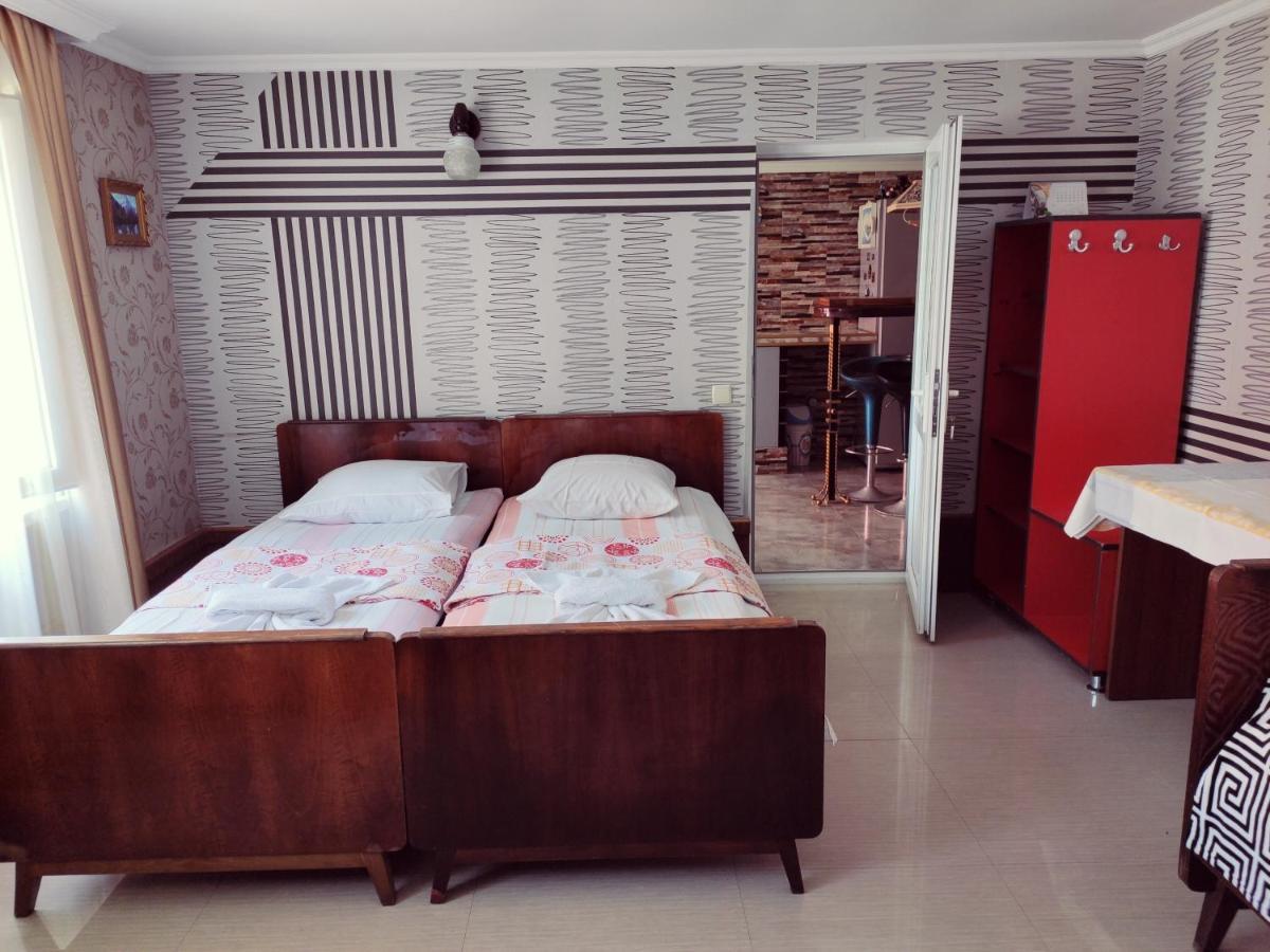 Guest House On Kostava 23 Kobuleti Dış mekan fotoğraf