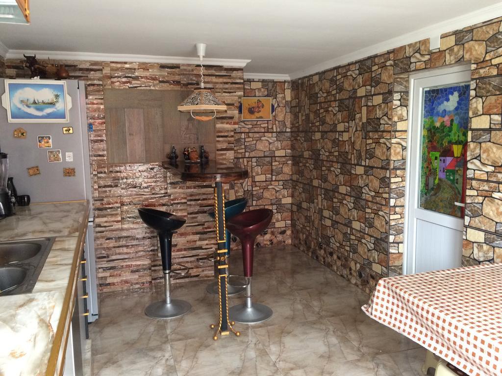 Guest House On Kostava 23 Kobuleti Dış mekan fotoğraf